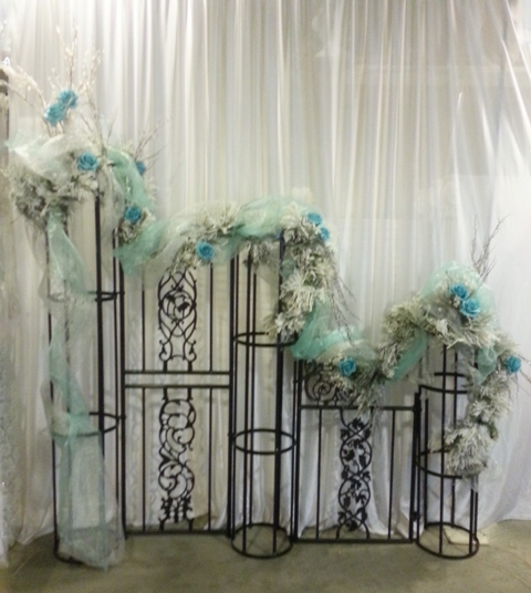 Cream Picture Stand - Rigby Wedding Rentals