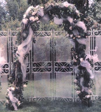 this arbor Great indoors or for outside weddings